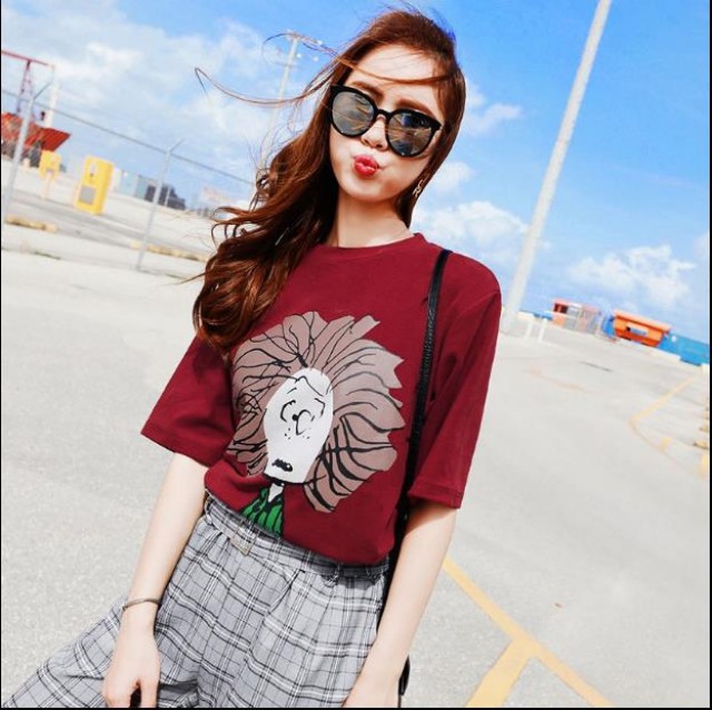 [해외] 봄신상 여성 퀄리티 패션 라운드넥 캐릭터 반팔 티셔츠