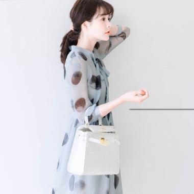 [해외] 데이트룩 여성 쉬폰 도트 리본 원피스